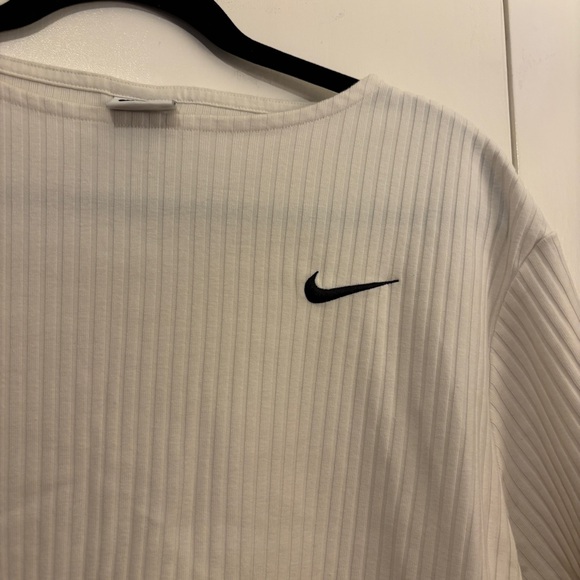 Nike Ribbed Cropped White Tshirt Small S - Picture 2 of 2